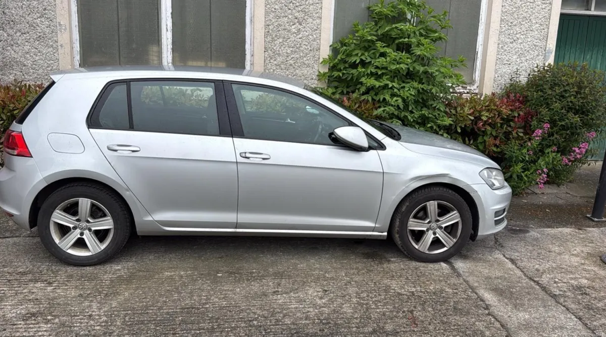 Volkswagen Golf 2014 - Image 4