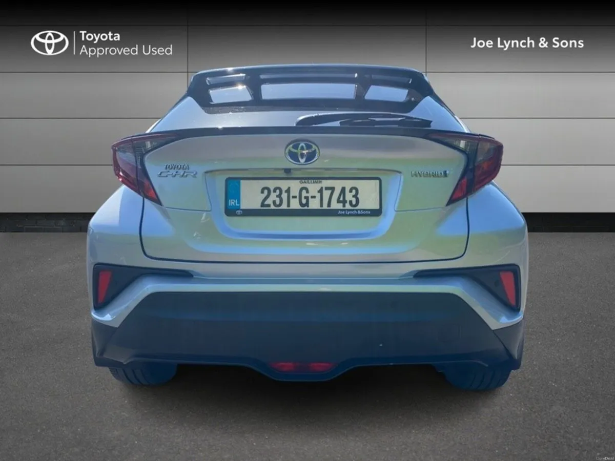 Toyota C-HR HYBRID SPORT - Image 4
