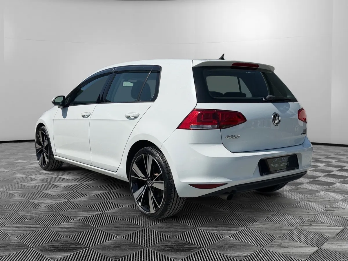 VW GOLF COMFORTLINE DSG - Image 3