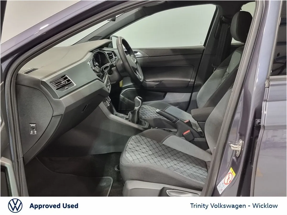 Volkswagen Polo ** DEPOSIT TAKEN ** R-LINE ** 1.0 - Image 4