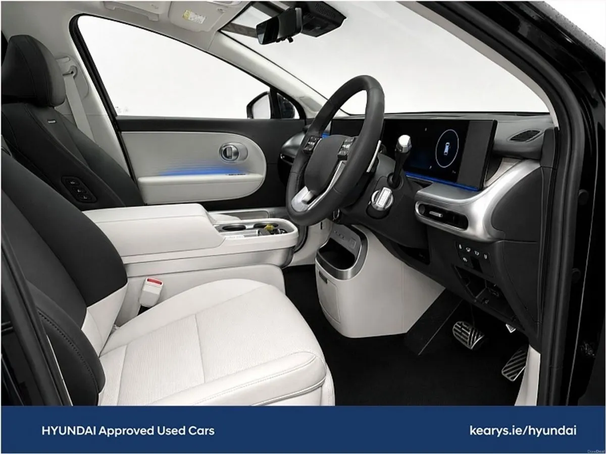 Hyundai IONIQ 9 Platinum (sidesteps + detachable t - Image 6