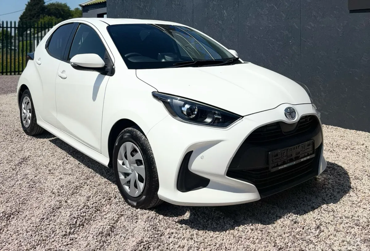 Toyota Yaris 1.0 VVTi Automatic 2021 - Image 4