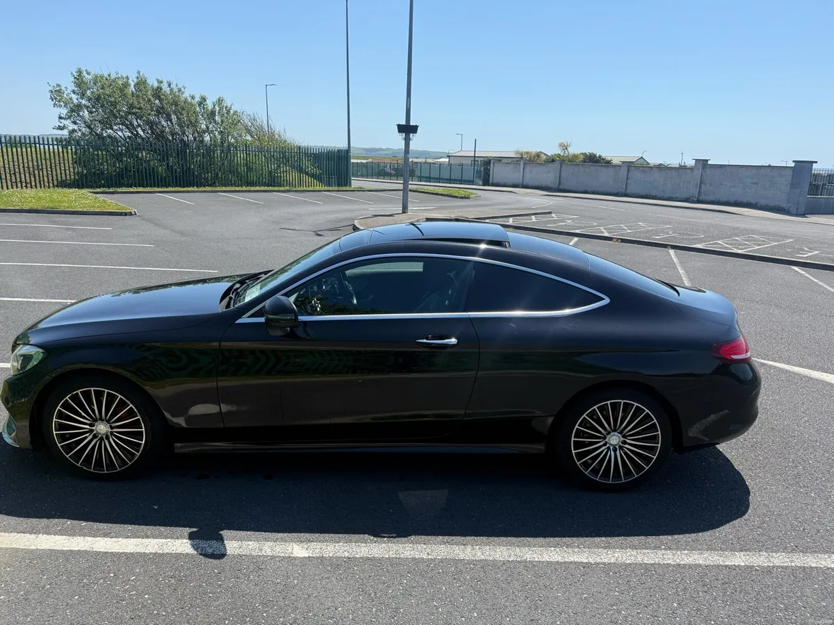 MERCEDES- BENZ C220 D AMG line premium + 2 - Image 3