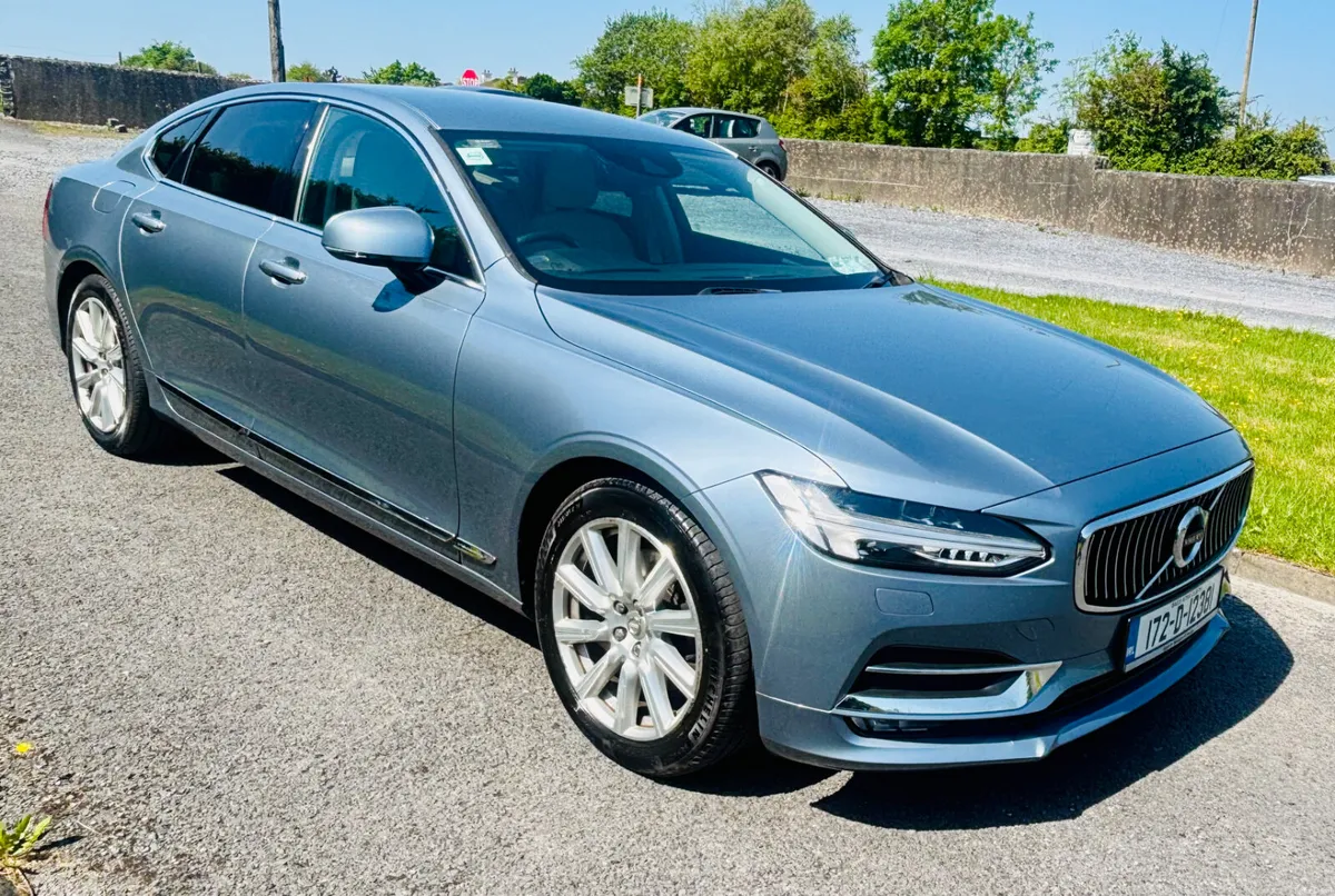 2017 Volvo S90 190HP AUTOMATIC - Image 3