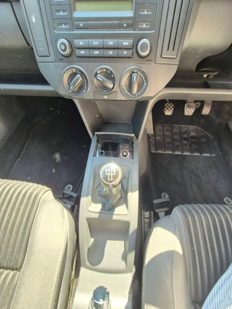 Volkswagen Polo (only 38k kilometres) - Image 4