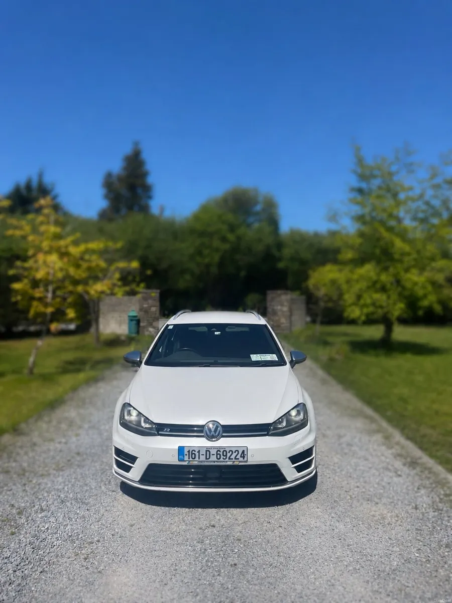 Volkswagen Golf R Variant 2.0 TSI 4 Motion Auto - Image 2