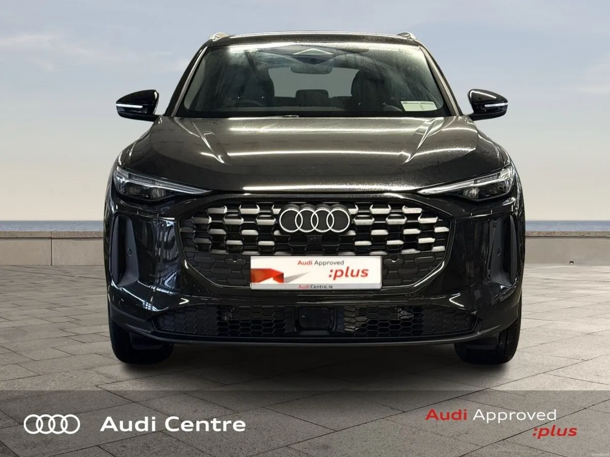 Audi Q5 E-HYBRID 220 KW Q SE - Image 2