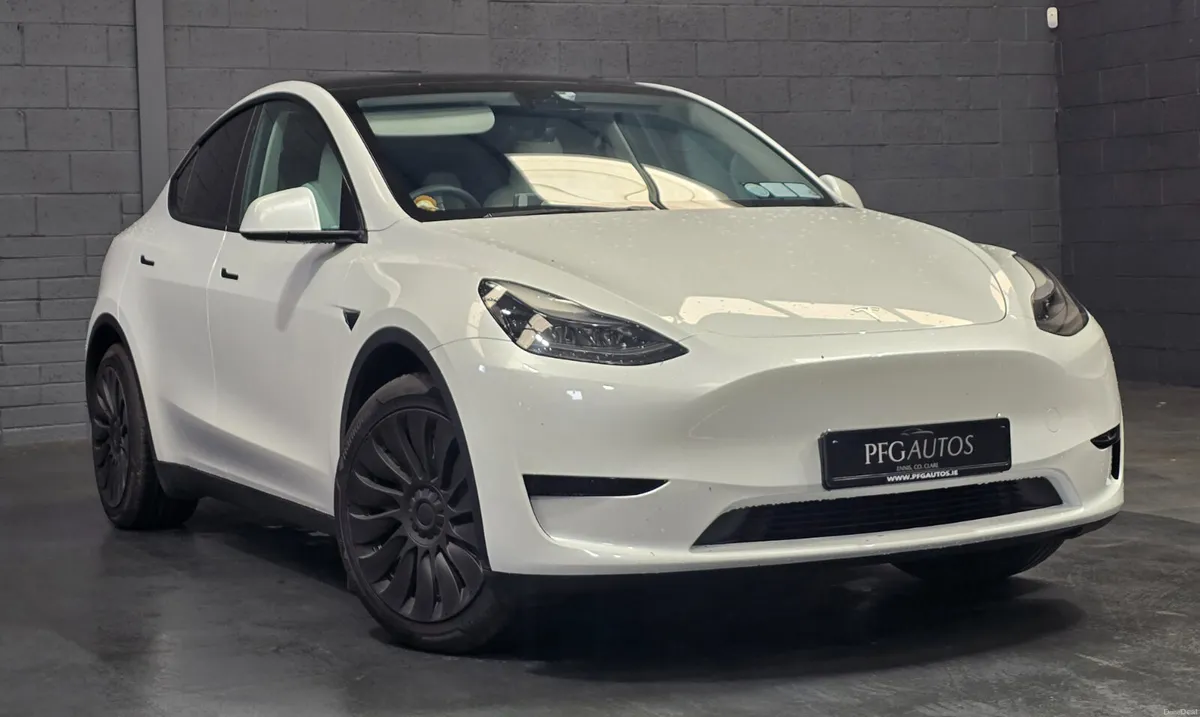 23 Model Y - Image 1