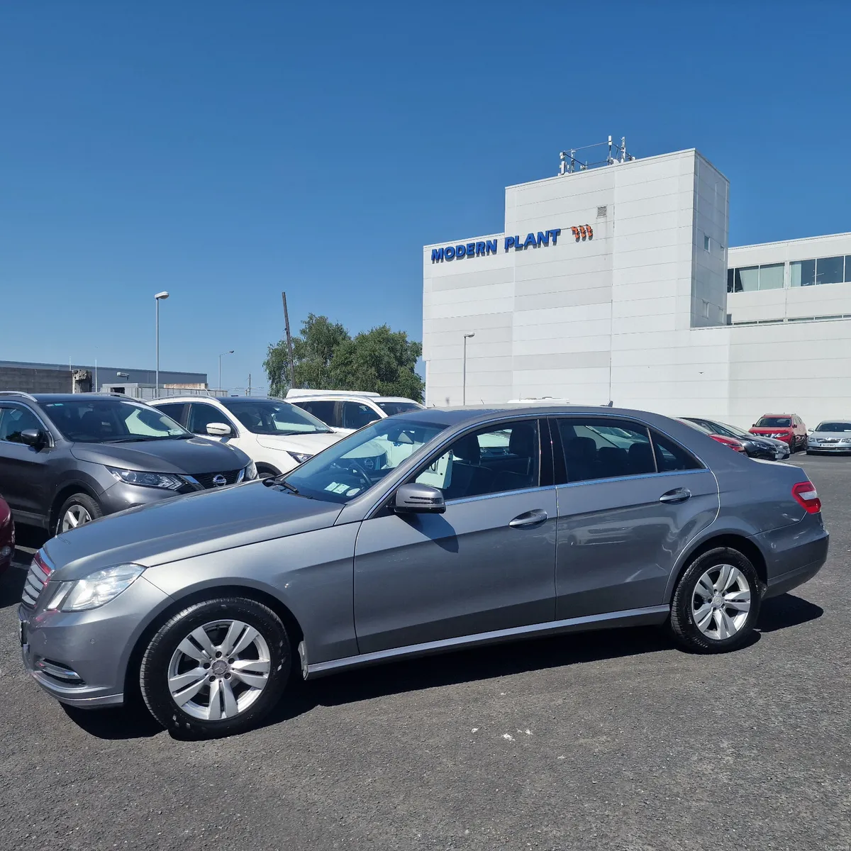 Mercedes-Benz E-Class 2013 E 220 CDI BE Elegance - Image 4