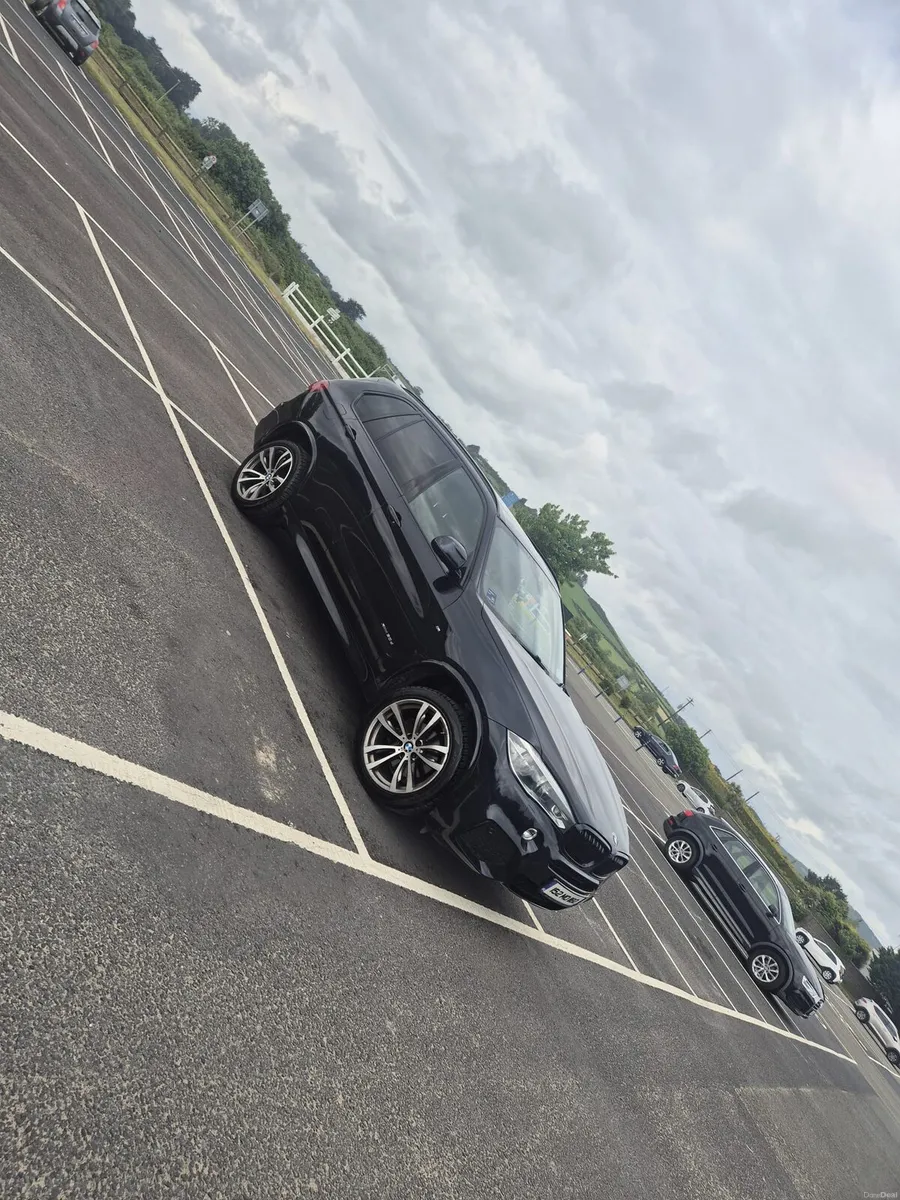 Bmw x5 7 seater - Image 2