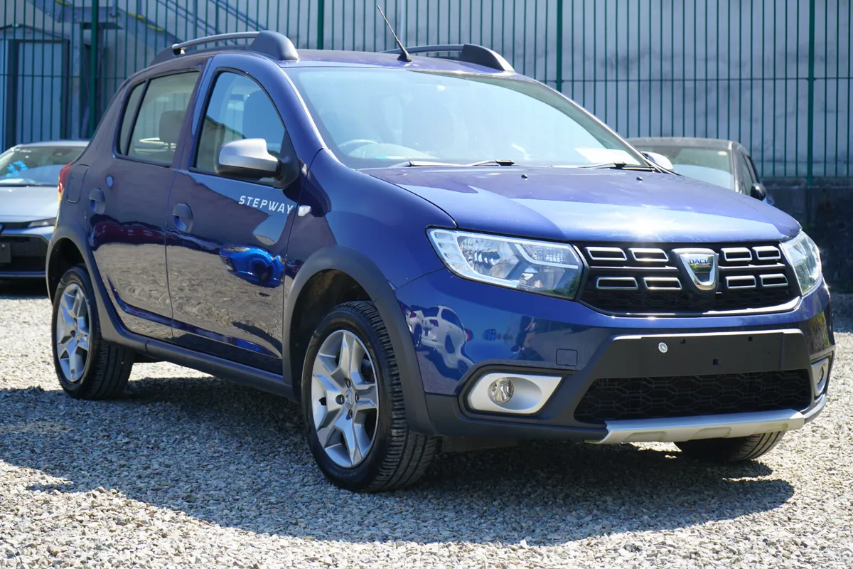 Dacia Sandero Stepway 2018 - Image 1