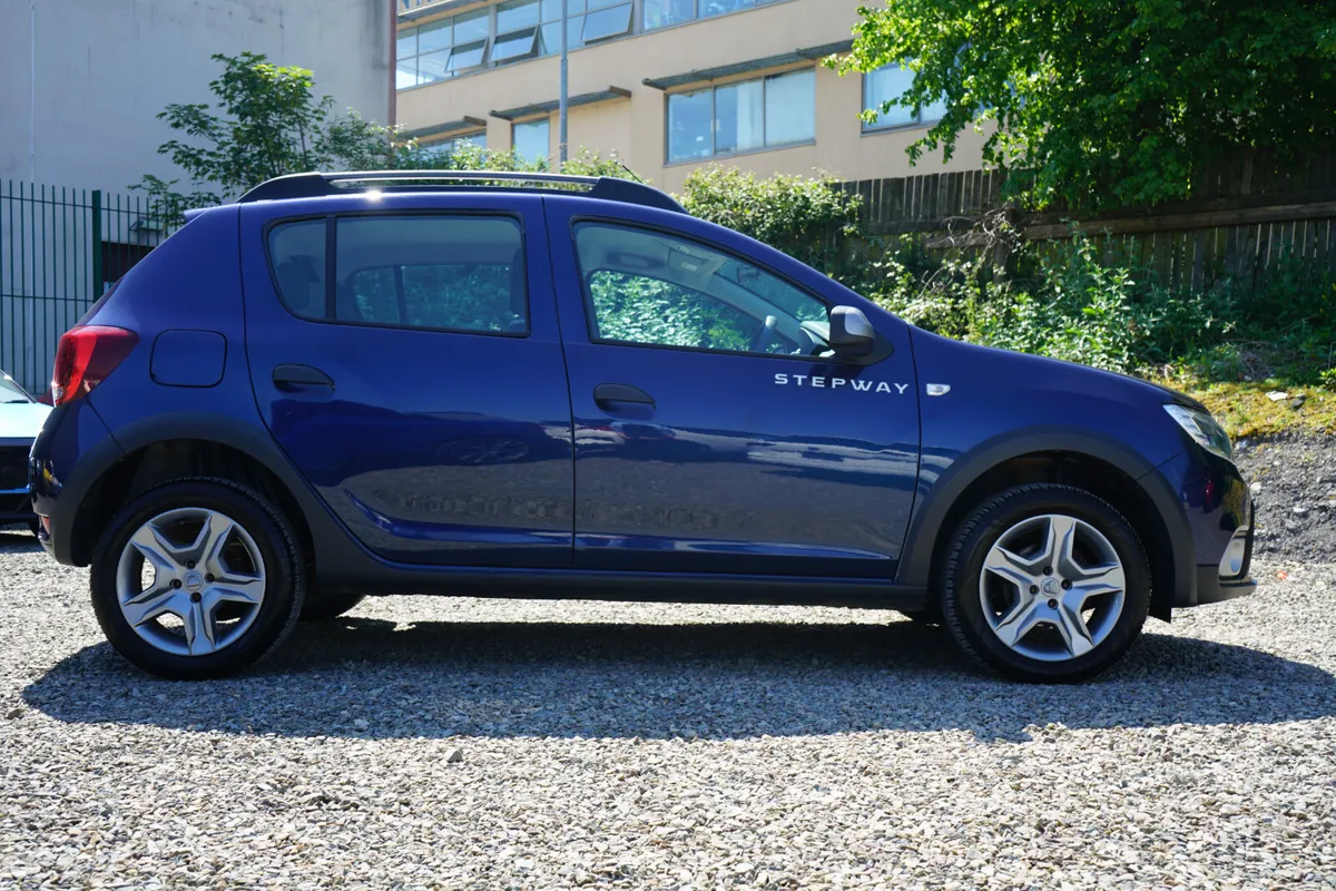 Dacia Sandero Stepway 2018 - Image 2