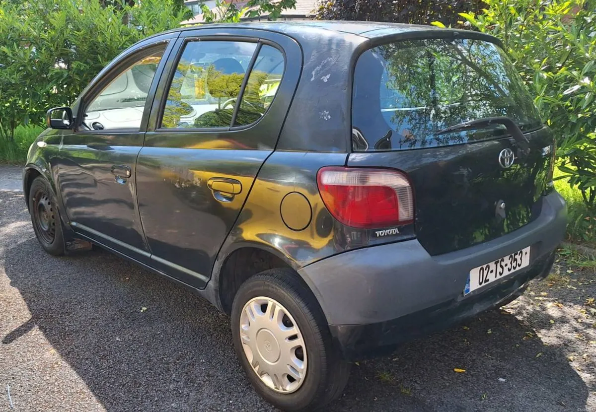 Toyota yaris - Image 4