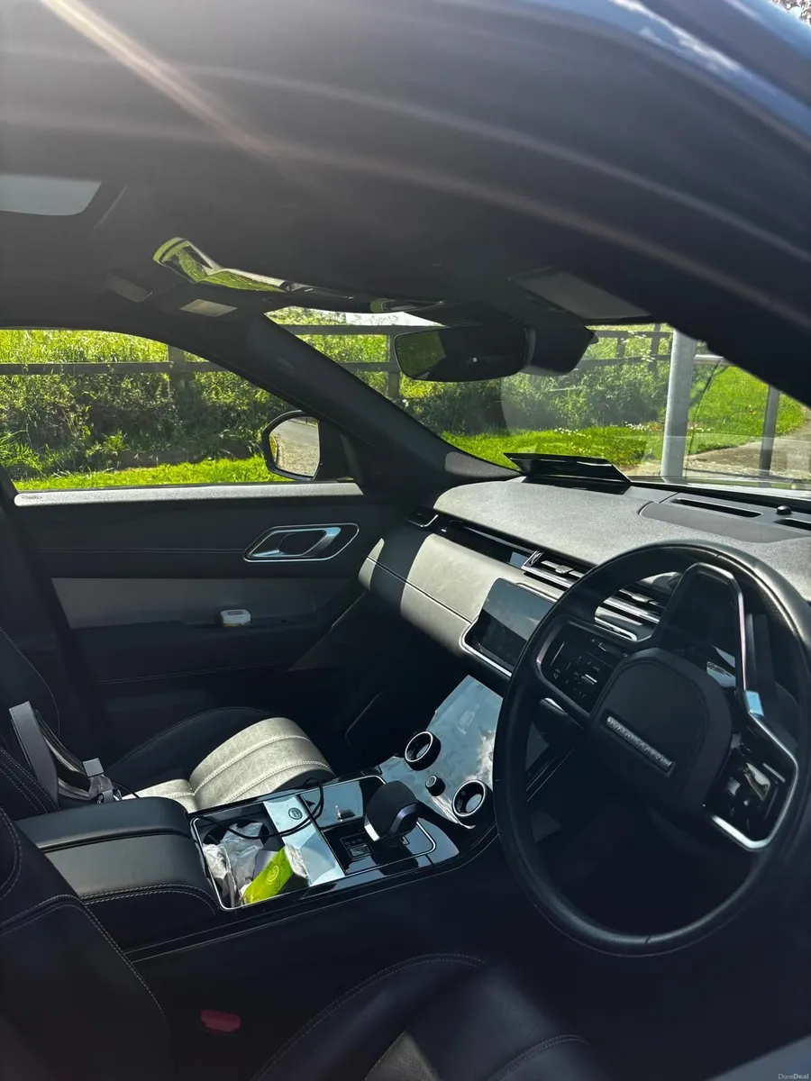 2022 Range Rover Velar P400e Auto - Image 2