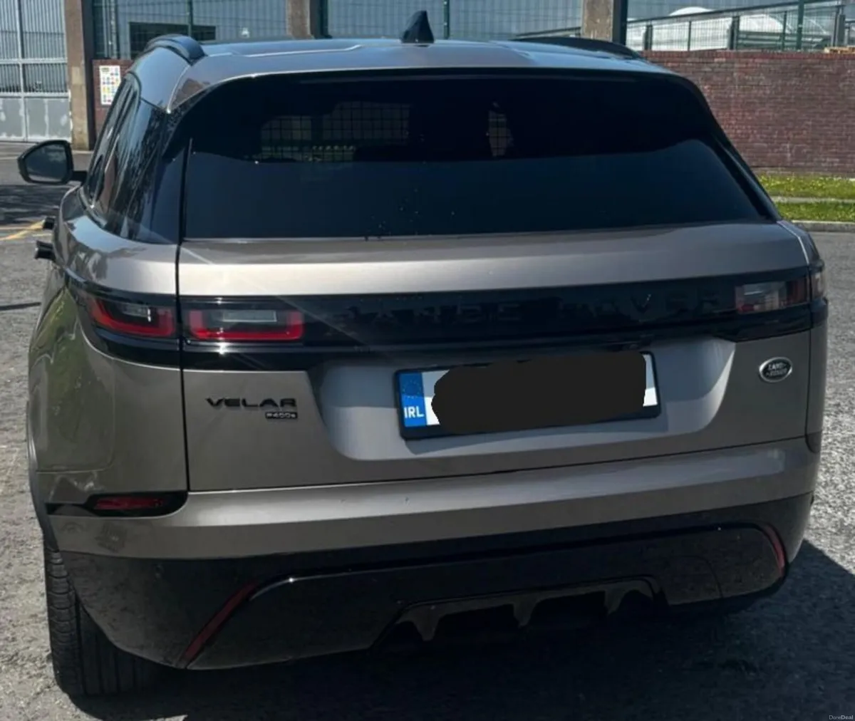 2022 Range Rover Velar P400e Auto - Image 5