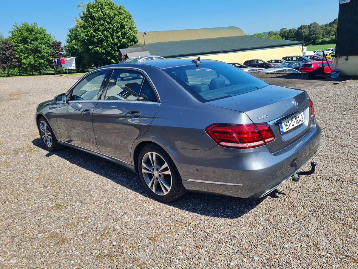 Mercedes-Benz E-Class 2016 - Image 4