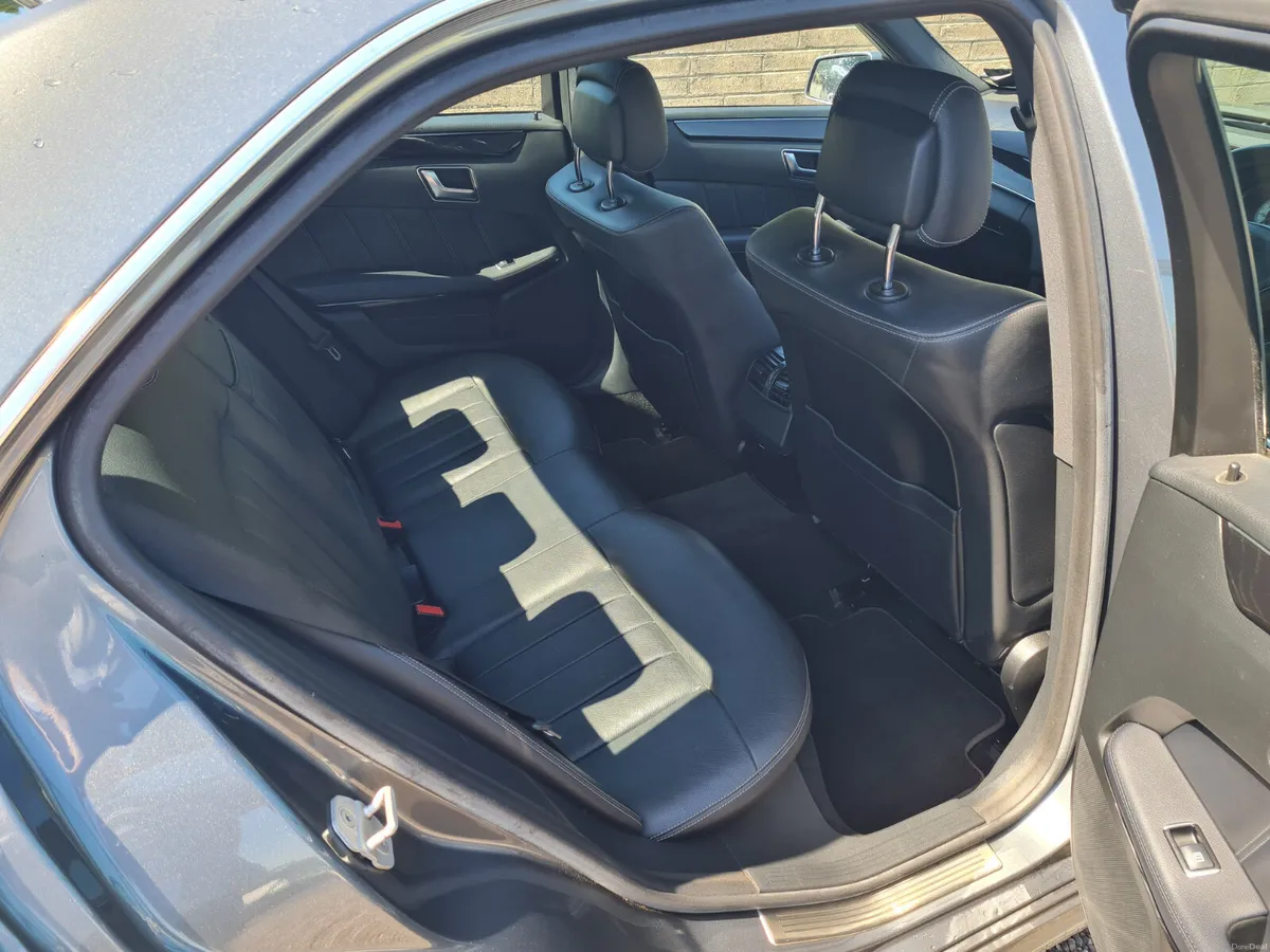 Mercedes-Benz E-Class 2016 - Image 6
