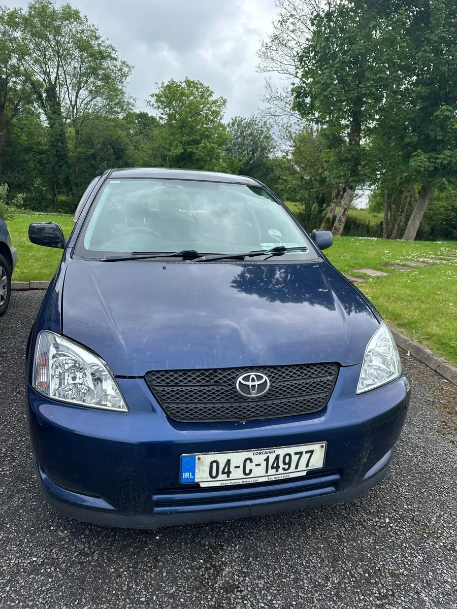 Toyota Corolla 2004 - Image 2