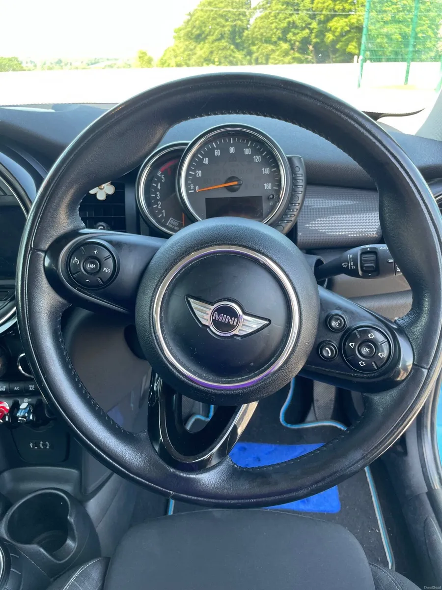 Mini Cooper 2014 - Image 4