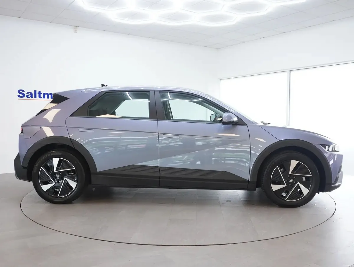 2025 Hyundai IONIQ 5 - NI Car - €0 VRT to pay! - Image 4