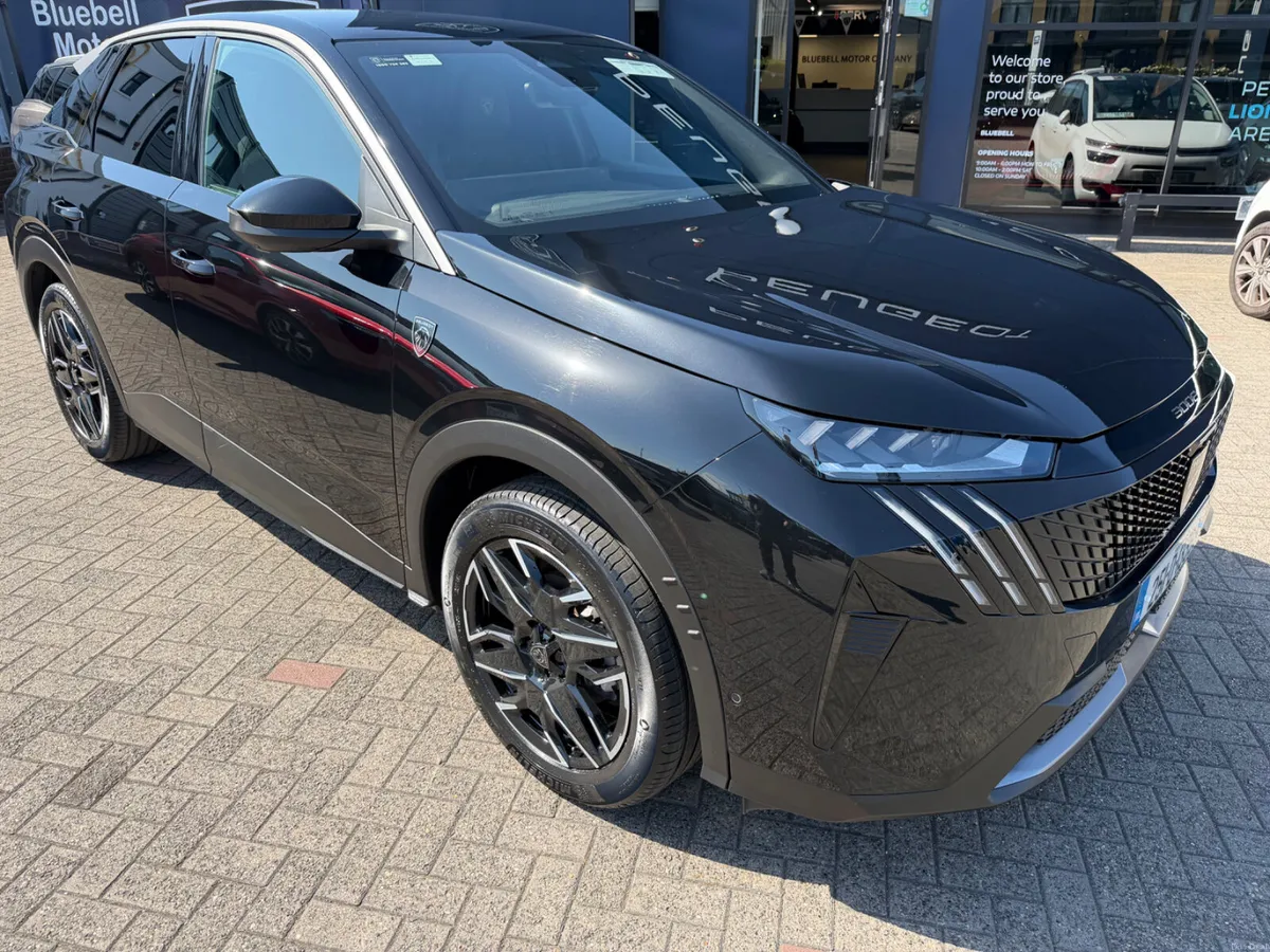 2025 Peugeot 3008 GT hybrid - Image 1