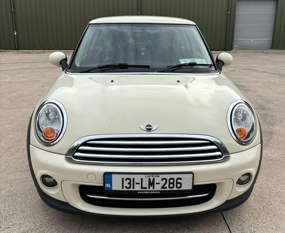 Mini Cooper 2013 - Image 2