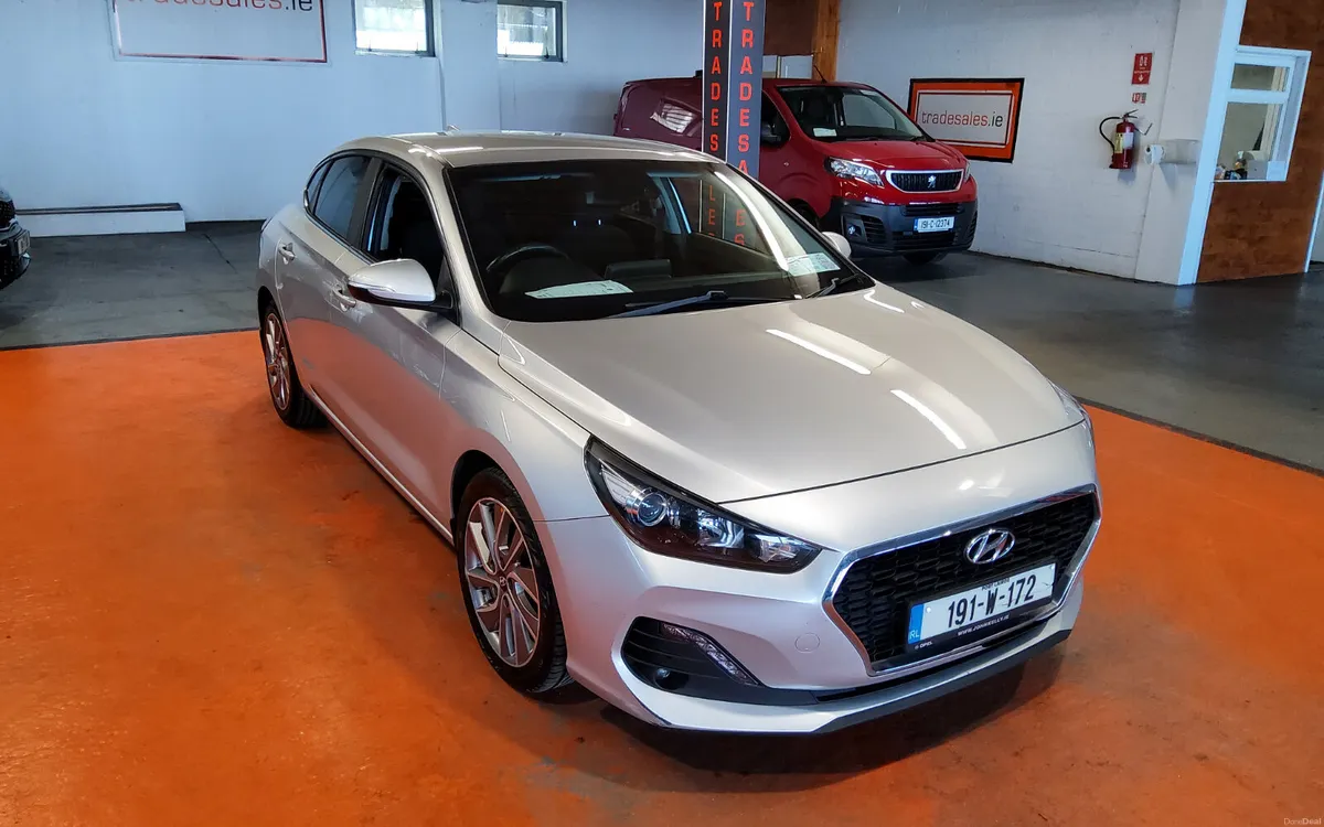 Hyundai i30 2019 - Image 1