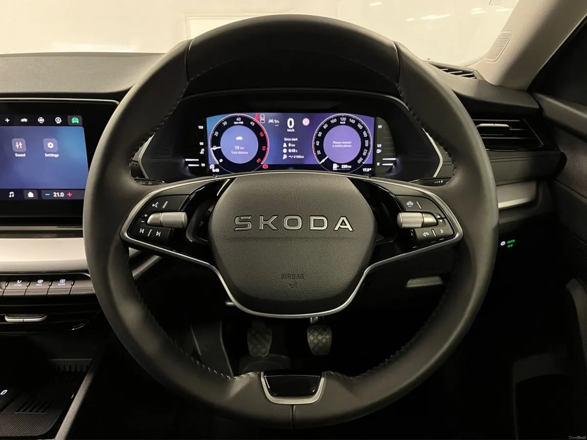 Skoda Octavia Selection Combi 2.0TDI 115BHP - Reve - Image 5