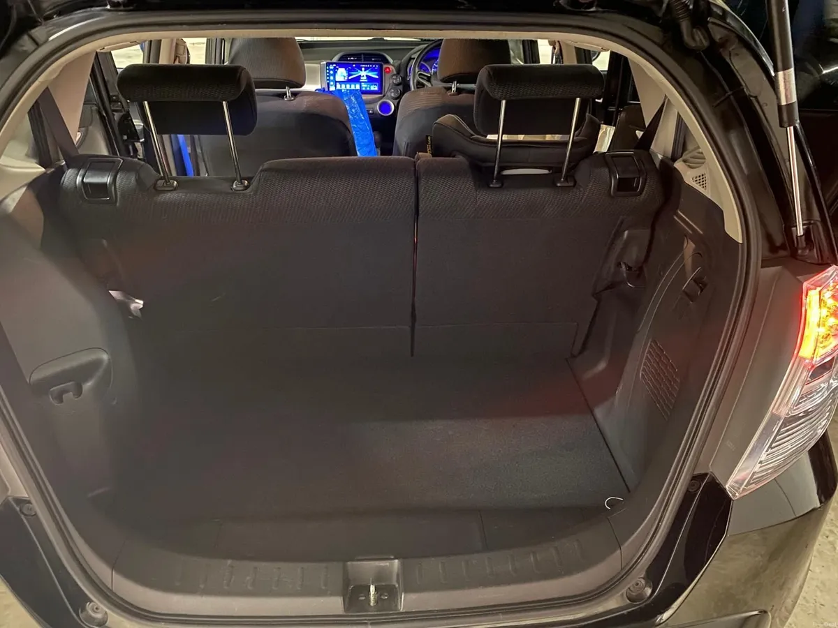 Honda Fit 2011 – Petrol Hybrid – Automatic – Black - Image 4