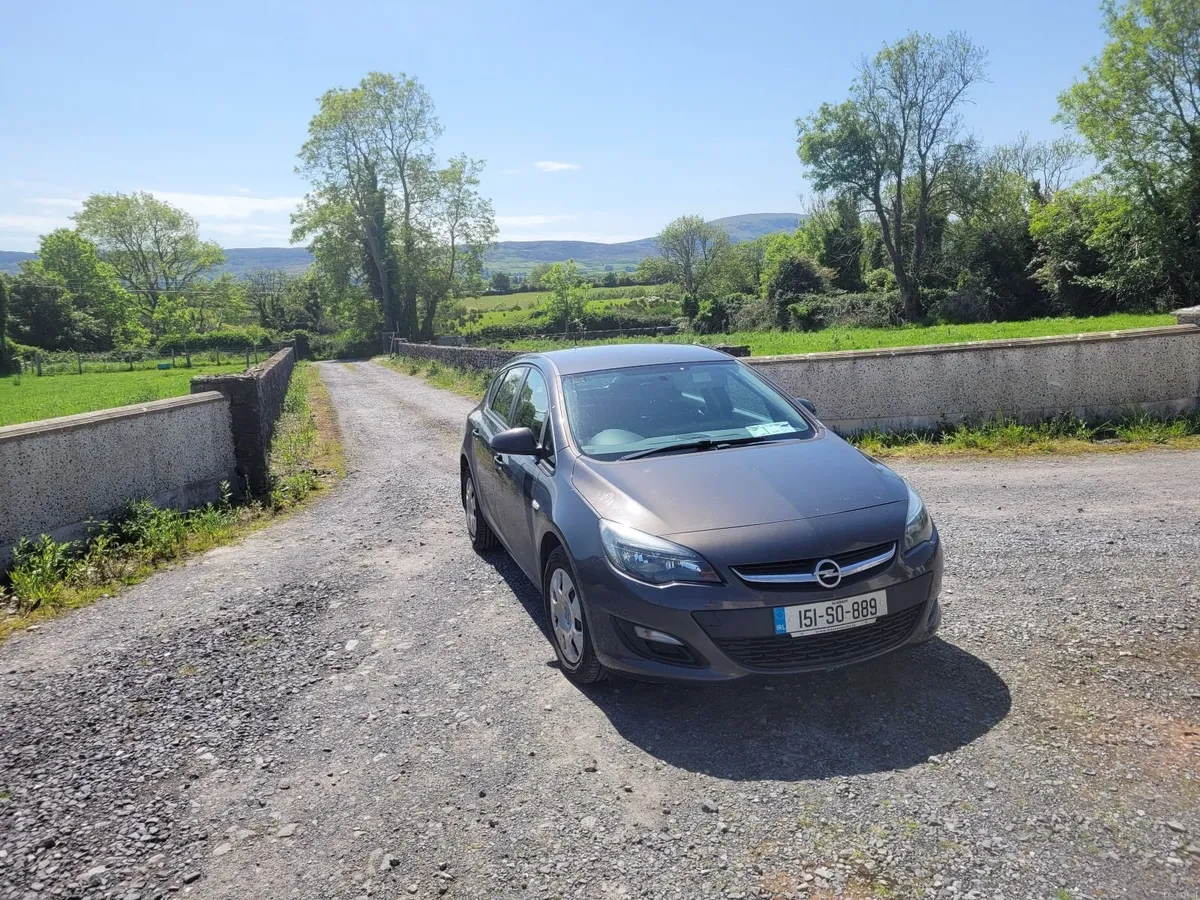 Opel Astra 2015 - Image 3