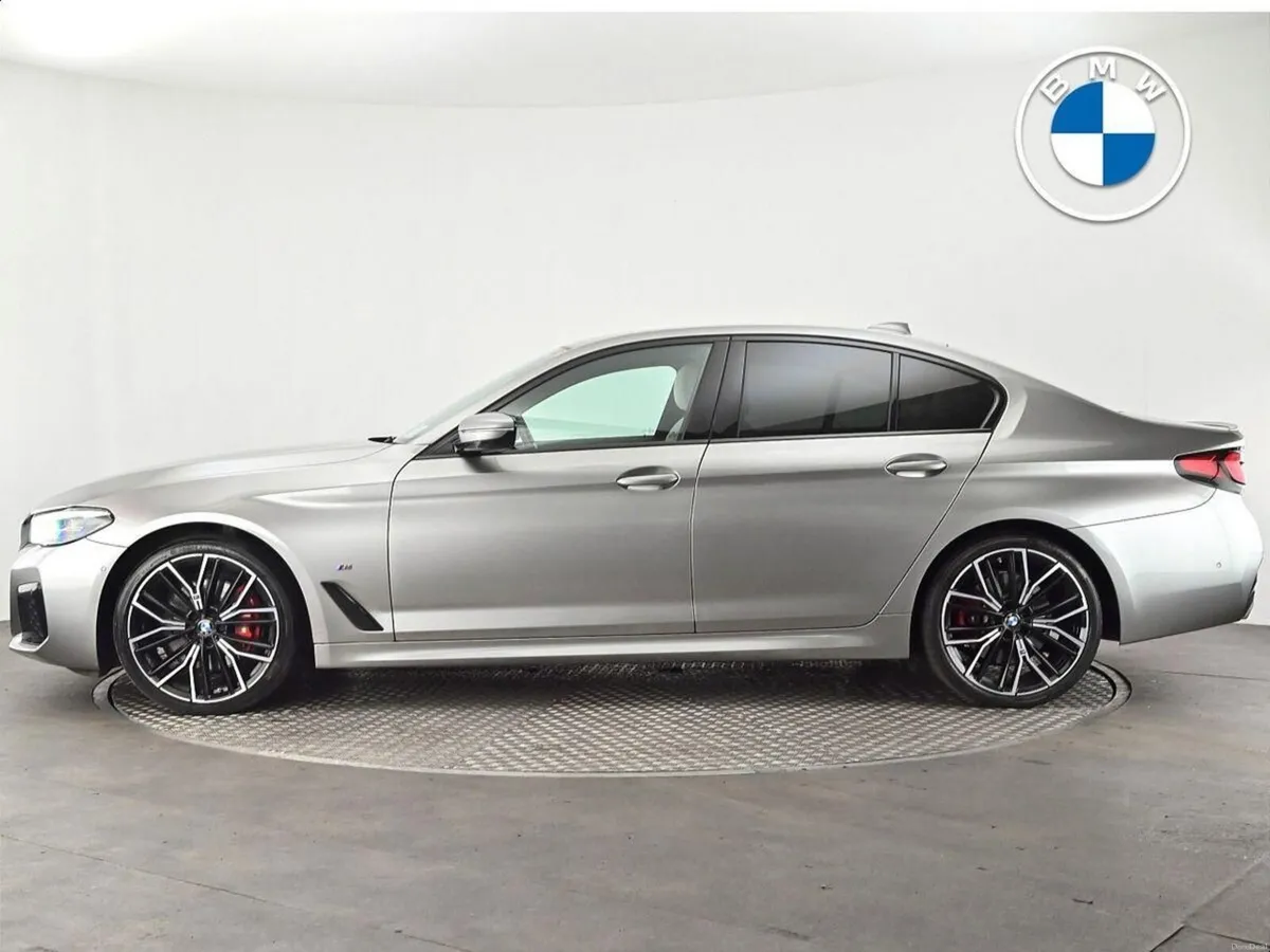 BMW 5-Series 520d M Sport Saloon - Image 3