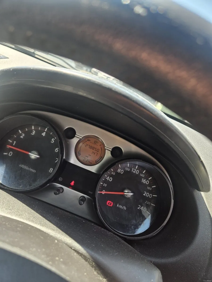 Nissan Quasqai - FULL PAN ROOF - Image 3