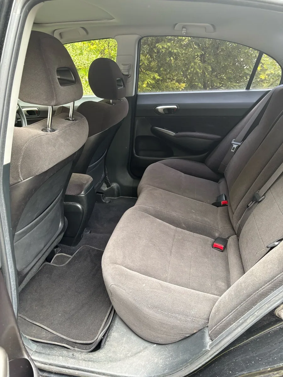 Honda Civic 2006 - Image 3