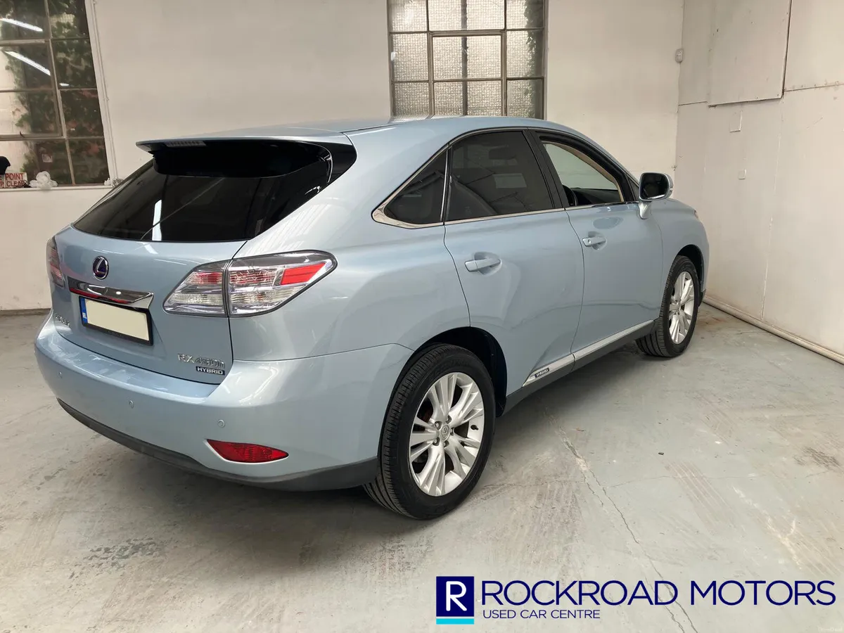Lexus RX450h Hybrid Sport,  2010 - Image 2