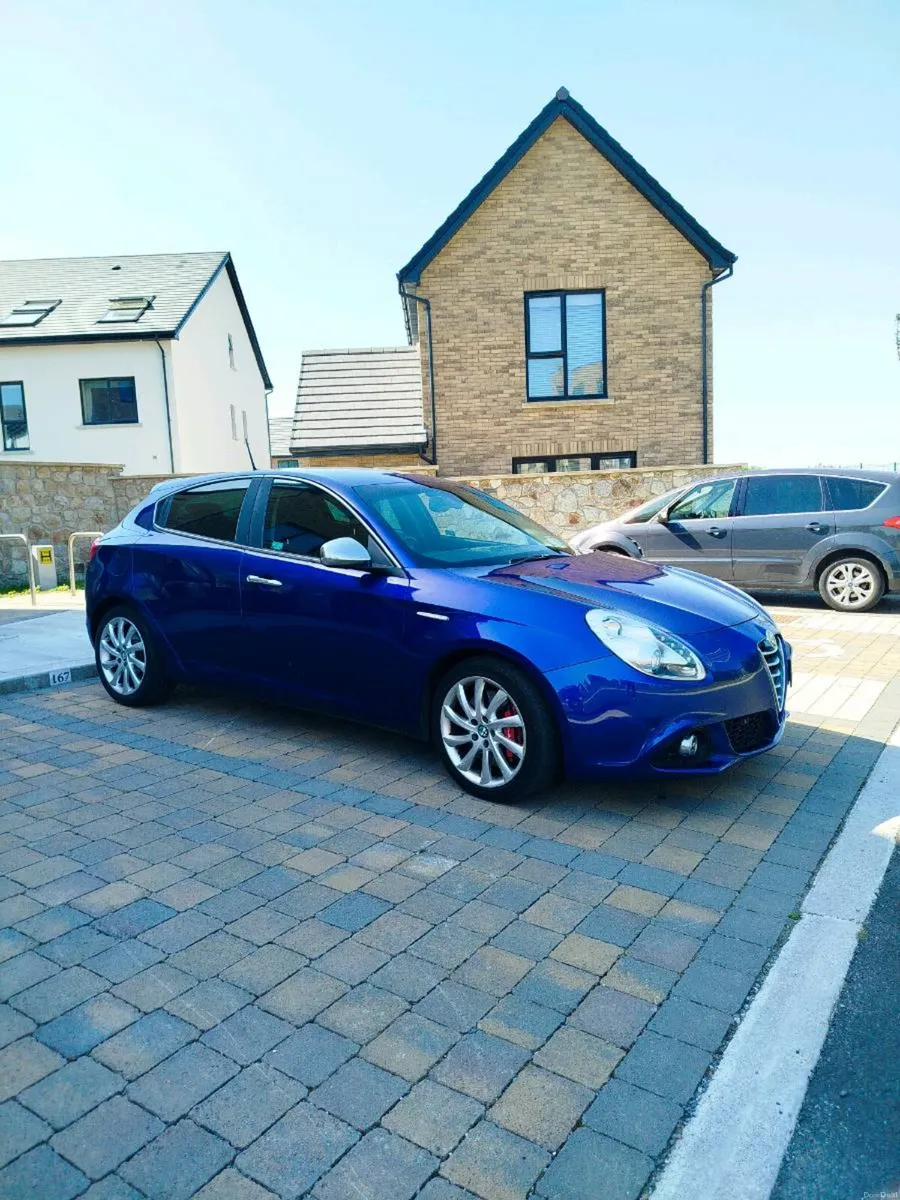 5999€ ALFA ROMEO GIULIETTA 1.6 JTDM LONG NCT. - Image 1