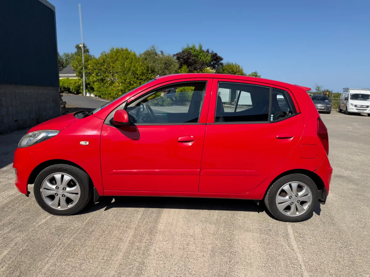 2011 Hyundai i10 Petrol 1.1 manual TAX & NCT - Image 4