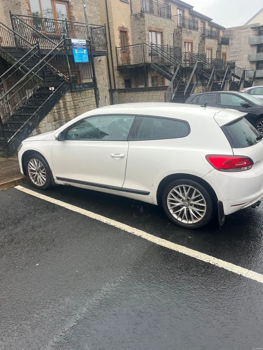 Car - Image 1