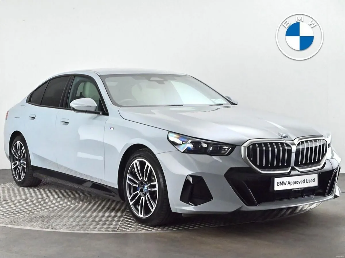 BMW 5-Series 530e M Sport Saloon - Image 1