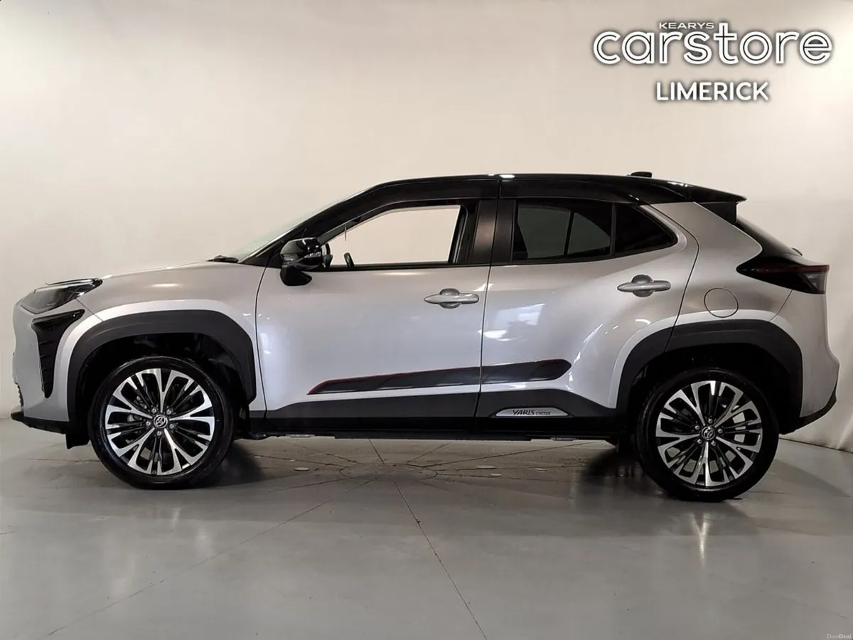 Toyota Yaris Cross Z Spec Petrol - Image 6