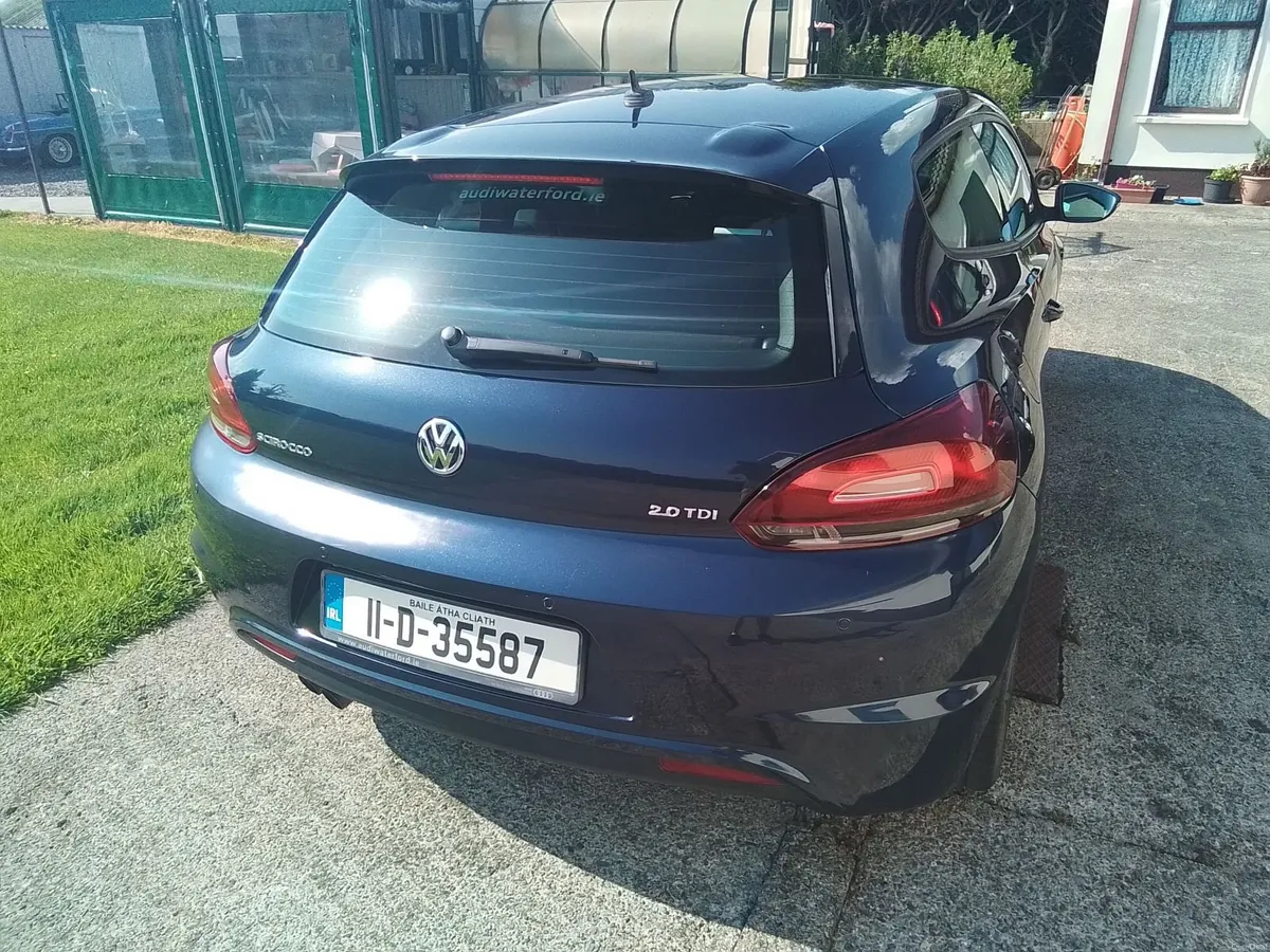 Volkswagen Scirocco 2011 - Image 4