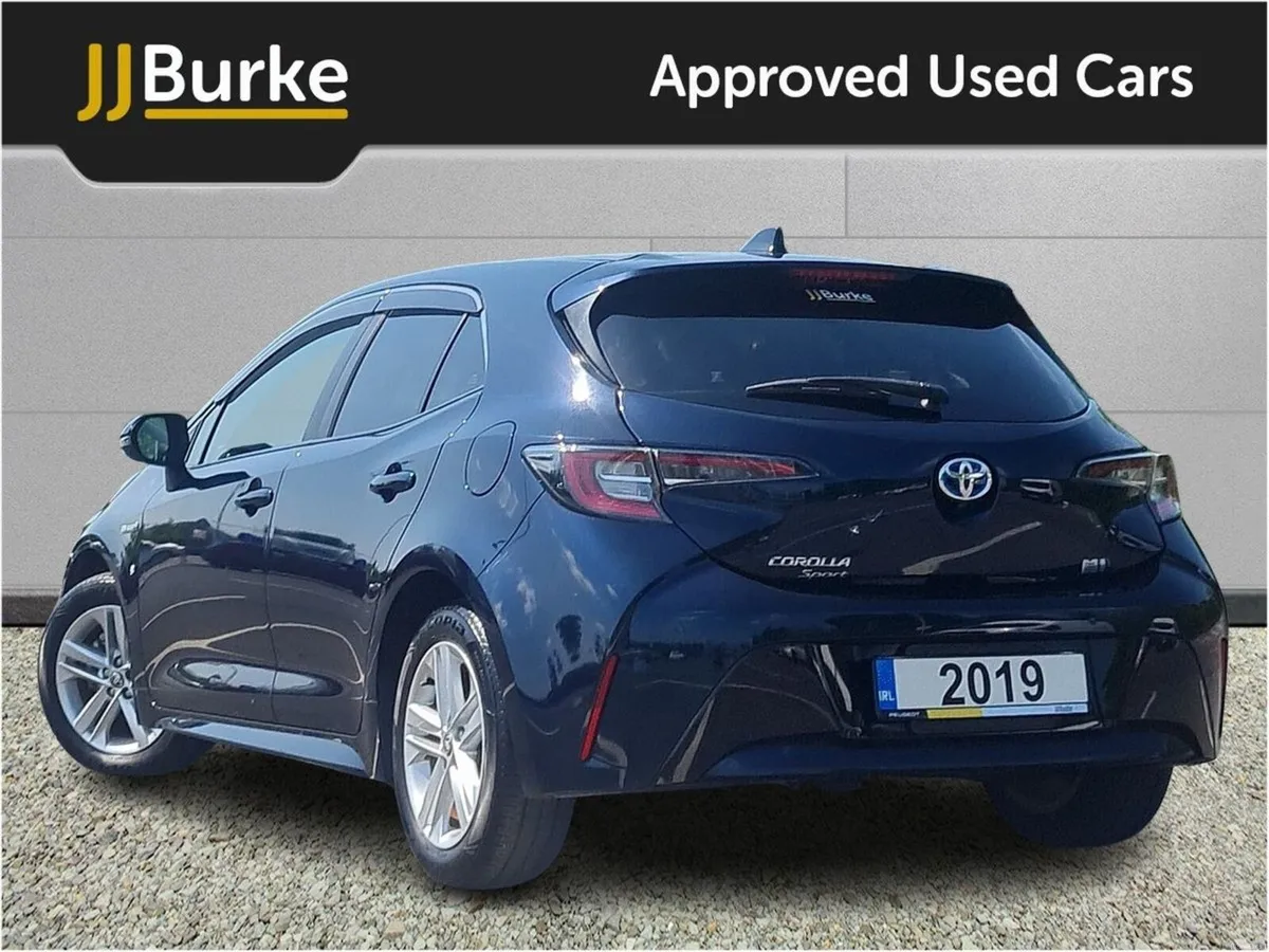 Toyota Corolla Sport G - Image 4