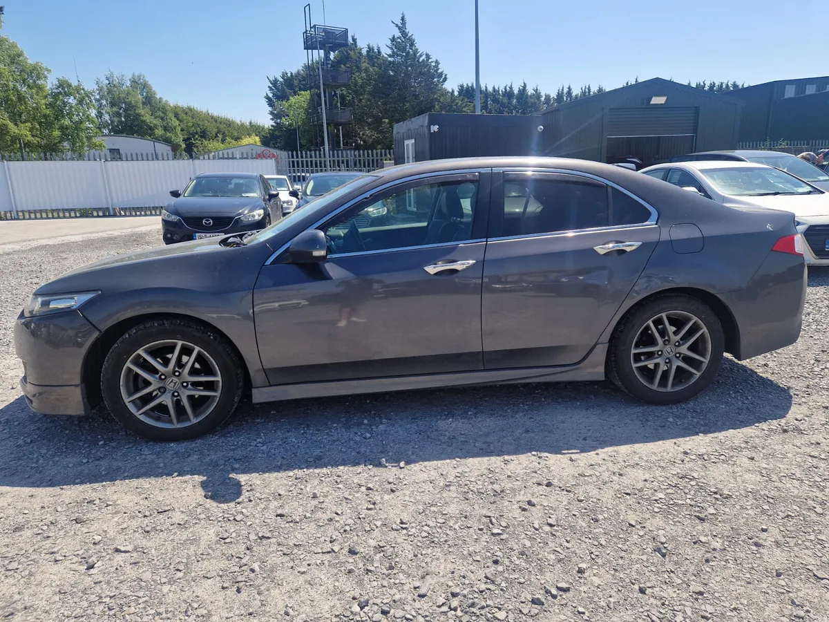 Honda Accord 2011 READ ADD - Image 3