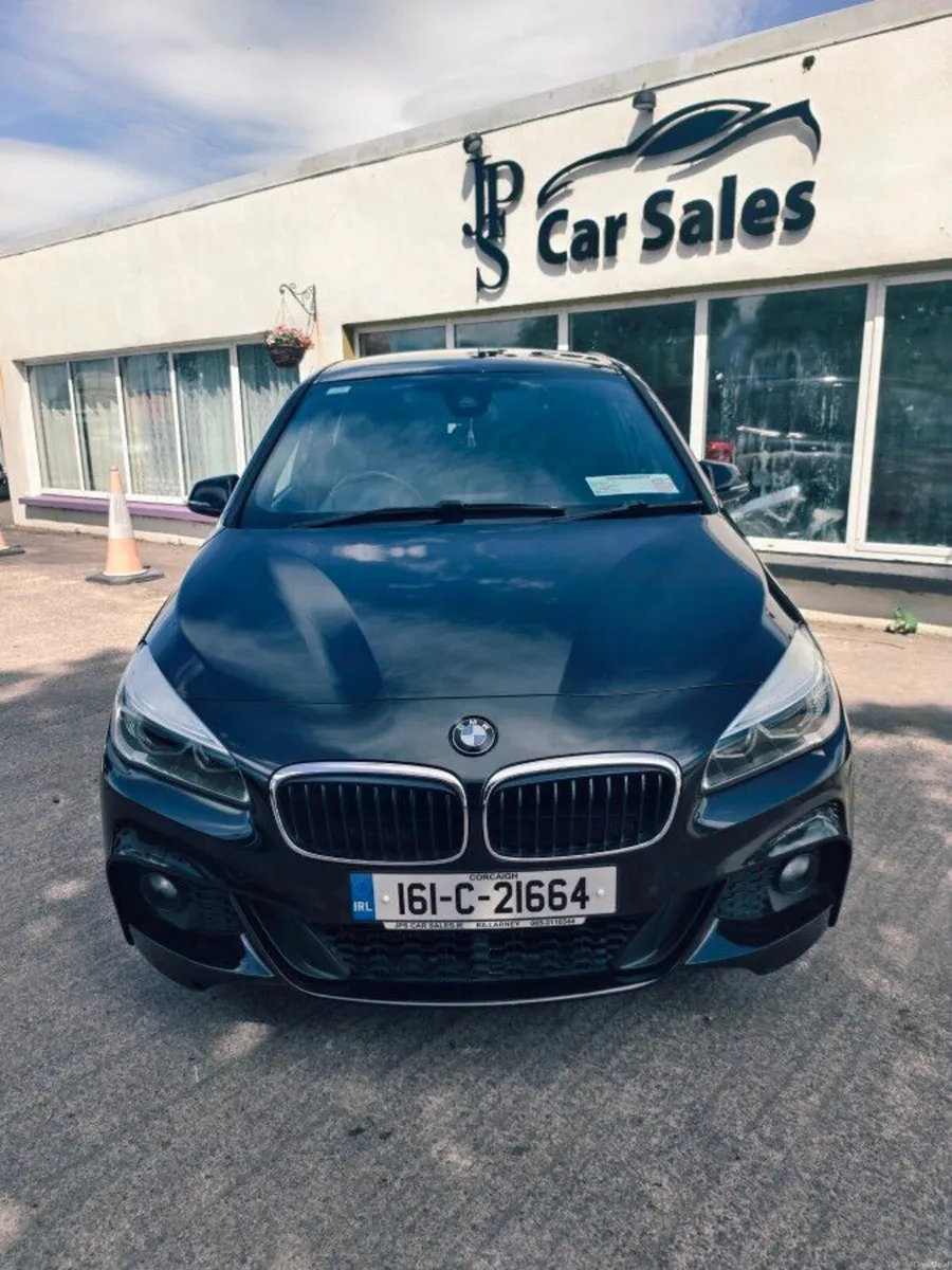 BMW 2-Series 218d SE Auto 7 Seater - Image 4