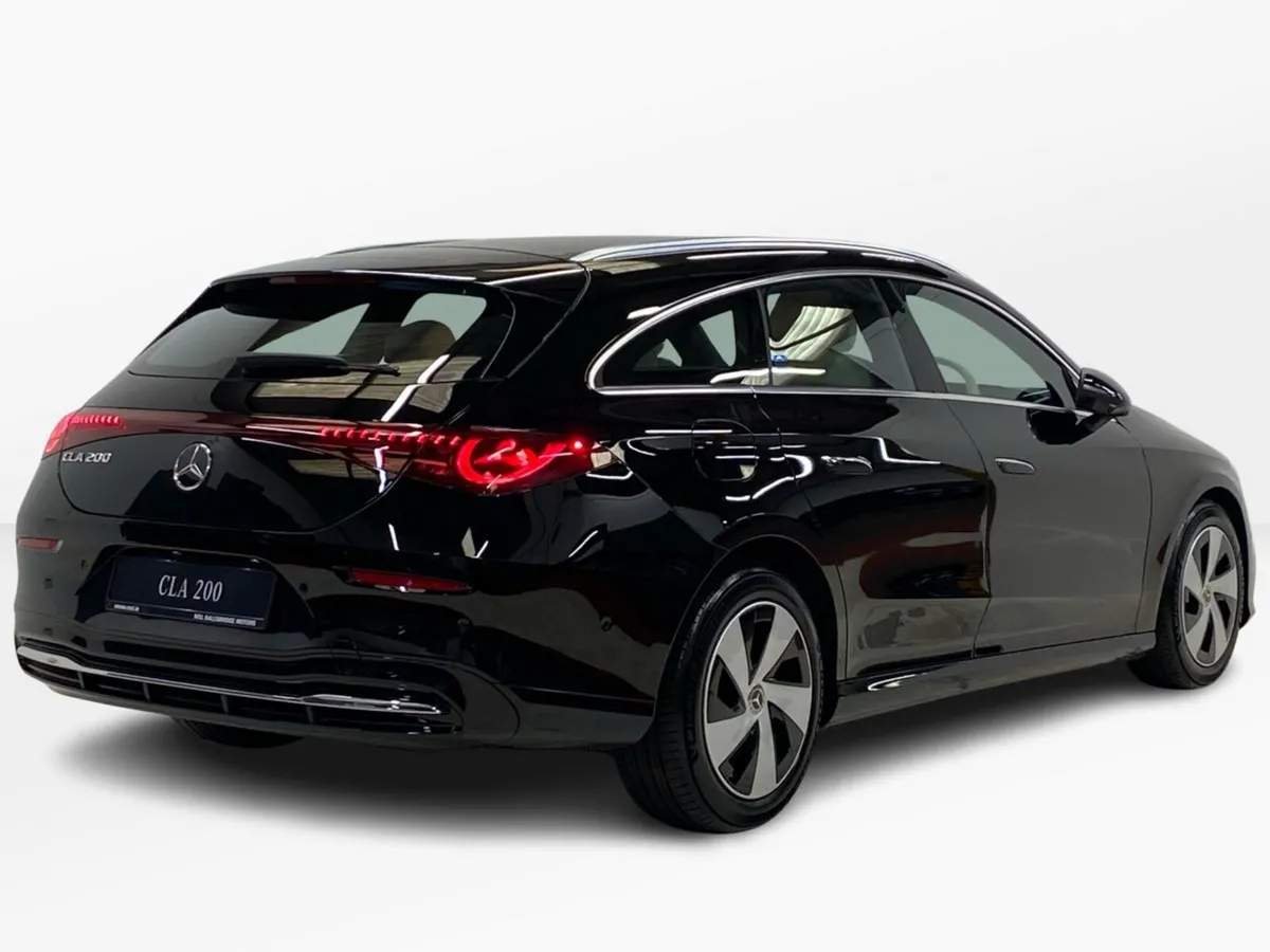 Mercedes-Benz CLA CLA 200 - Image 4