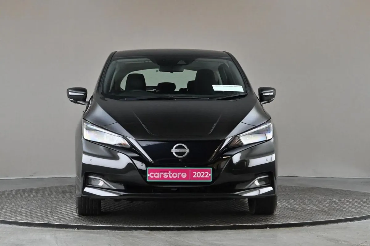 Nissan Leaf EV ACENTA 40KW 150BHP **360 PAN CAM**P - Image 2