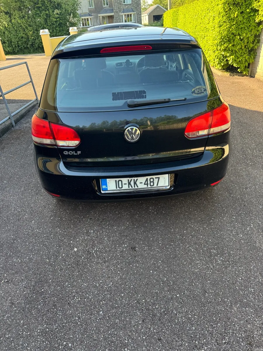 Car - Image 2