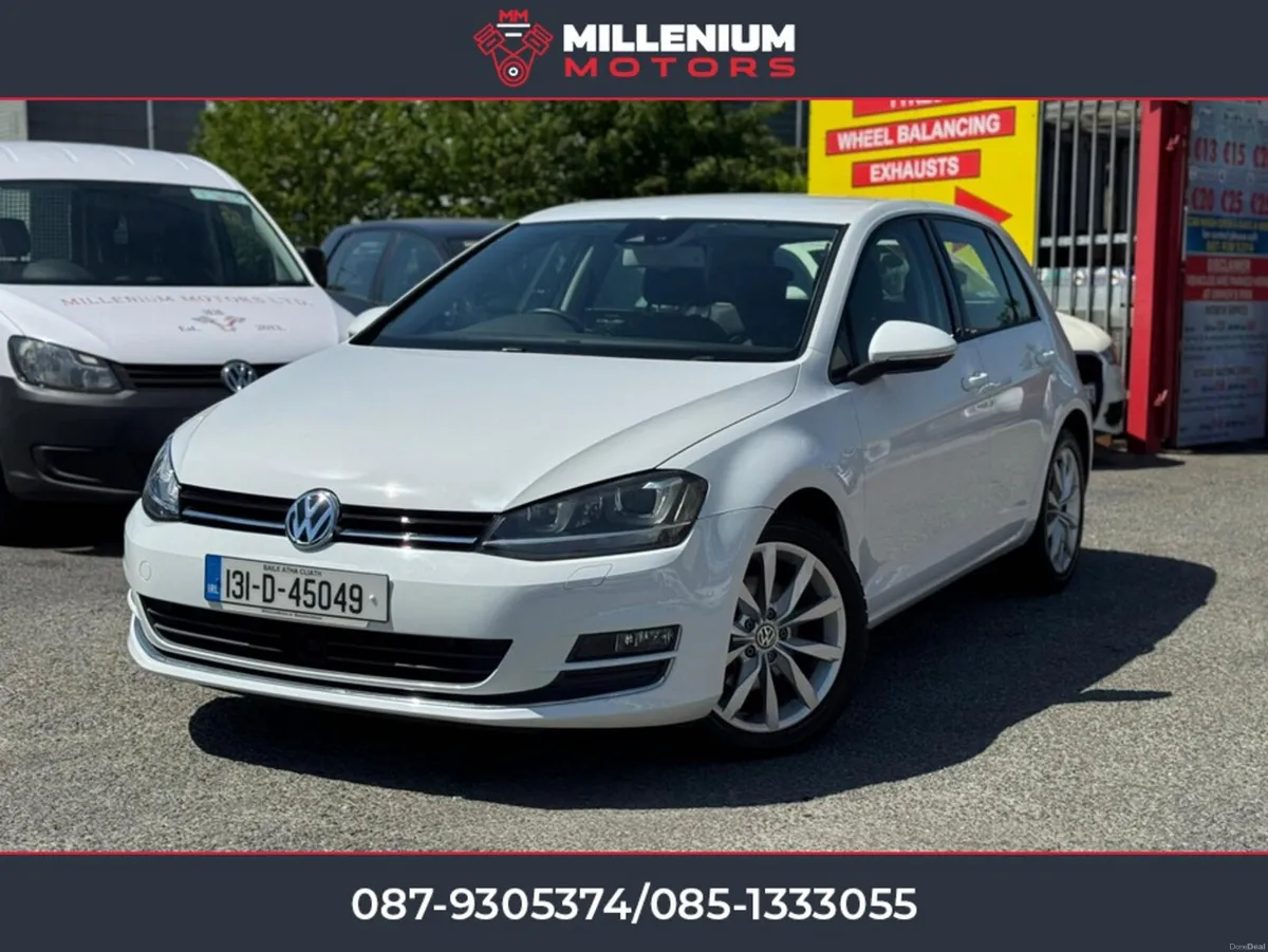 Volkswagen Golf LEATHER SEATS//TOP SPEC//IMMACULAT - Image 4