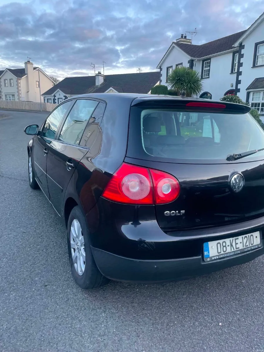 Volkswagen Golf 2008 - Image 2