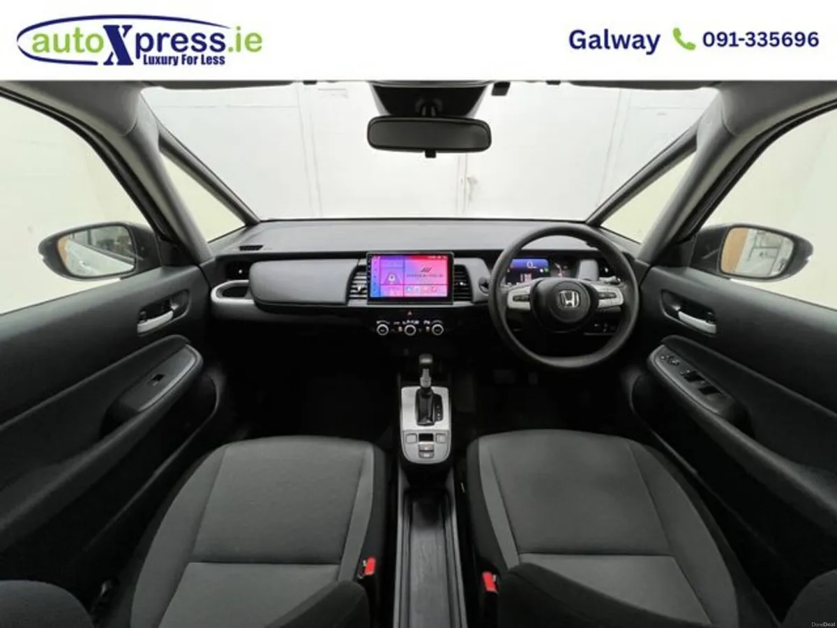 Honda Fit 1.5 e:HEV BASIC Automatic, Reversing cam - Image 2