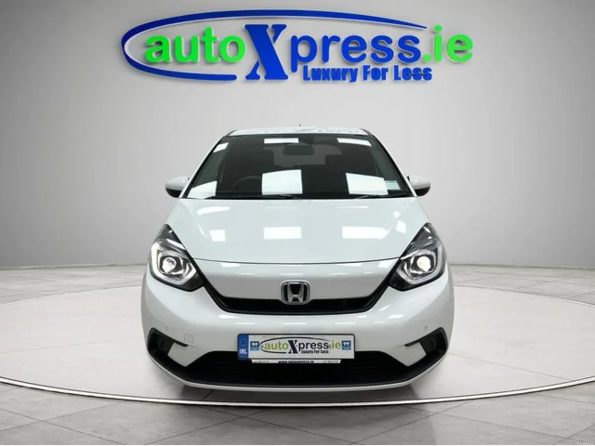 Honda Fit 1.5 Automatic, Reversing camera - Image 3
